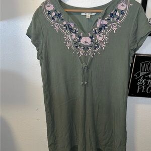 Miami Olive dress  with Floral Embroidery
